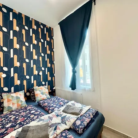 Design Apartment By Chivi In Gozsdu #Freeparking #Jacuzzi #Terasse *