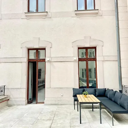 Design Apartment By Chivi In Gozsdu #Freeparking #Jacuzzi #Terasse *