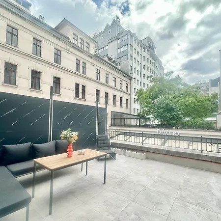 Tublife Terrace Apartment II Jacuzzi II Freeparking