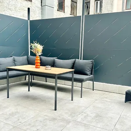 Tublife Terrace I Private Jacuzzi I Free Parking Apartamento Budapeste