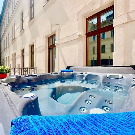 Tublife Terrace Apartment II Jacuzzi II Freeparking *